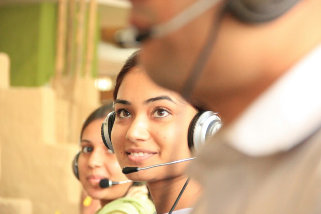 customer service customer retention strategies for small businesses