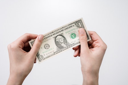 1 Us Dollar Bill - budgeting for a family