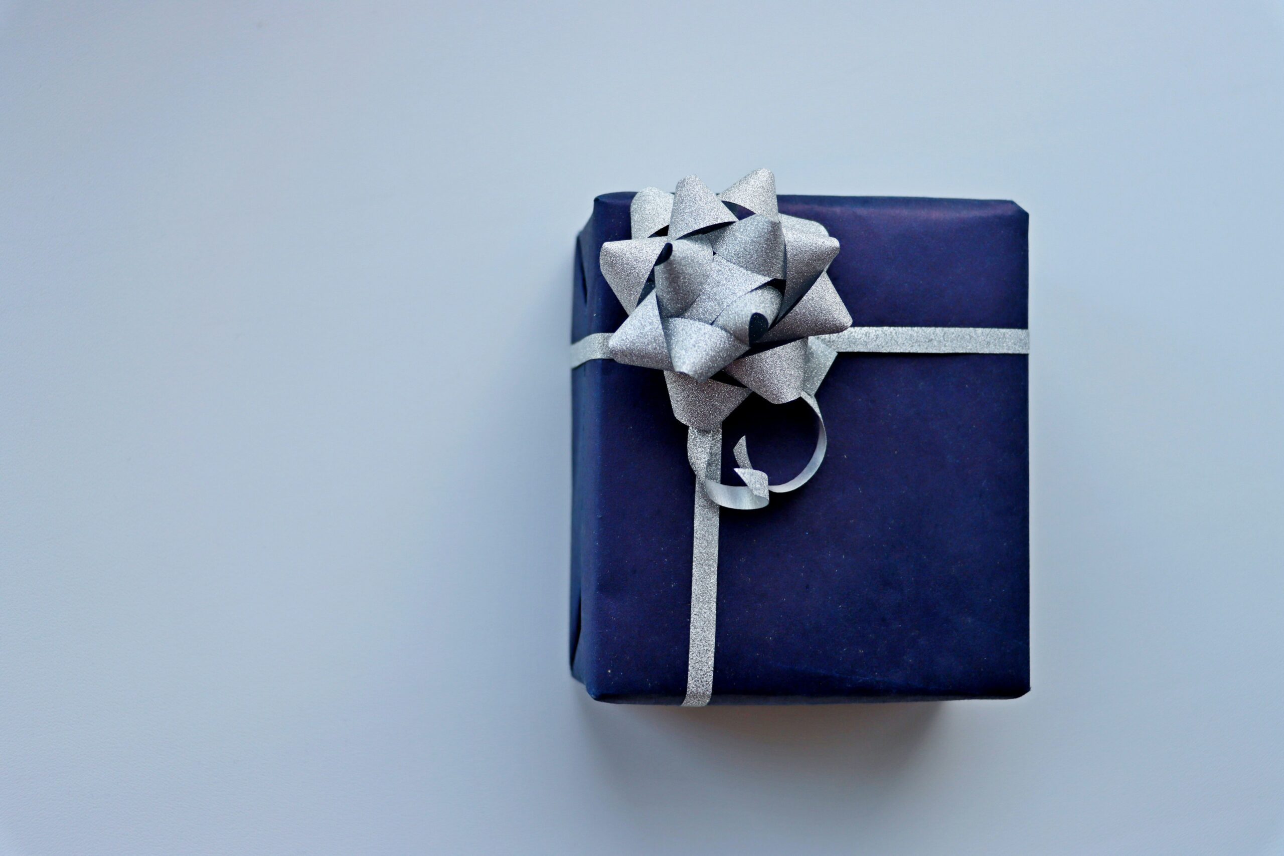corporate gifts present