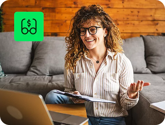 tax preparer woman doing taxes