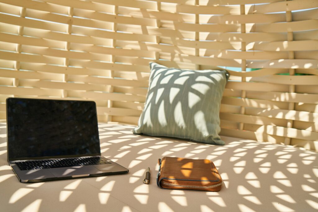 working on vacation productive while working from a hotel