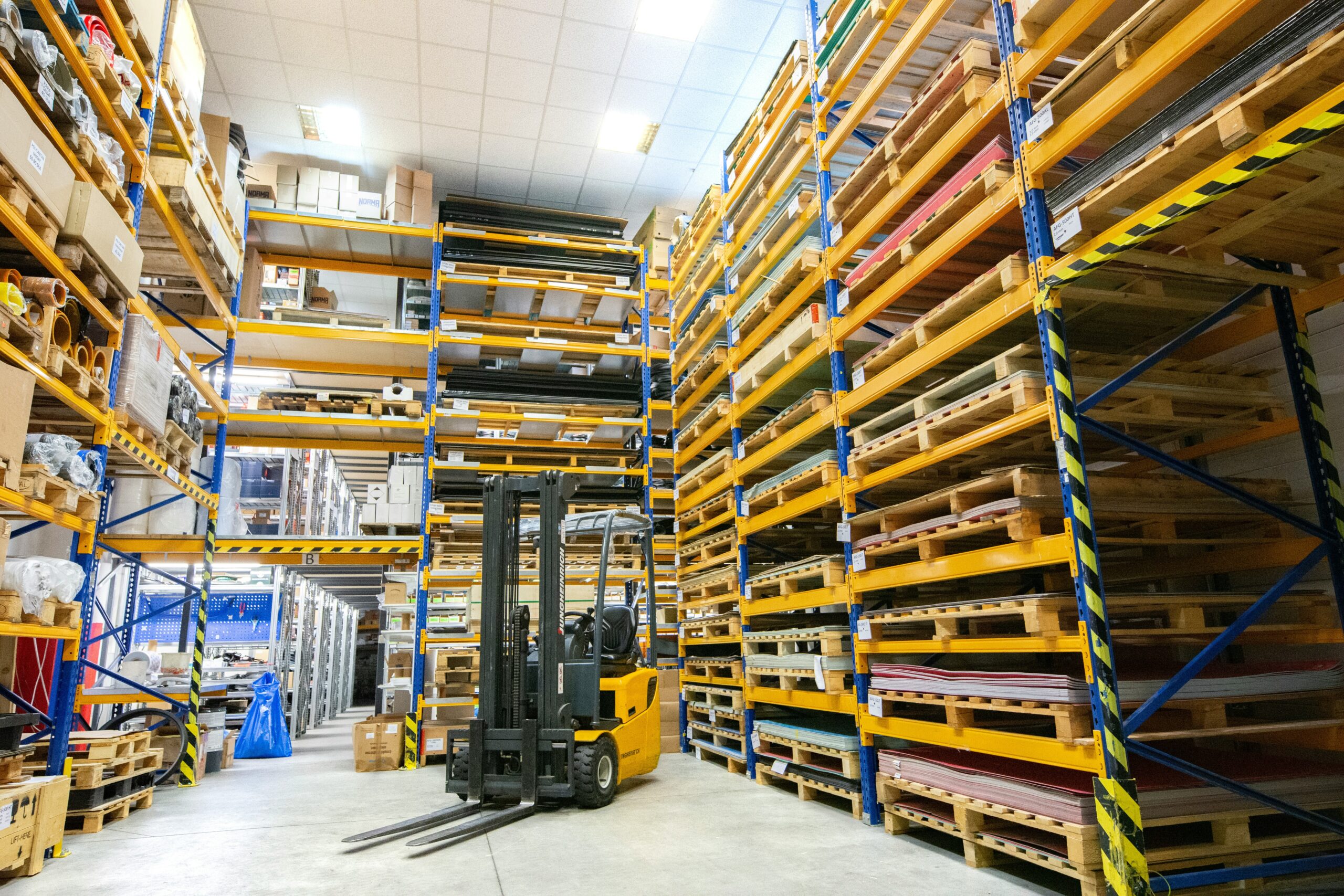 wholesale inventory warehouse