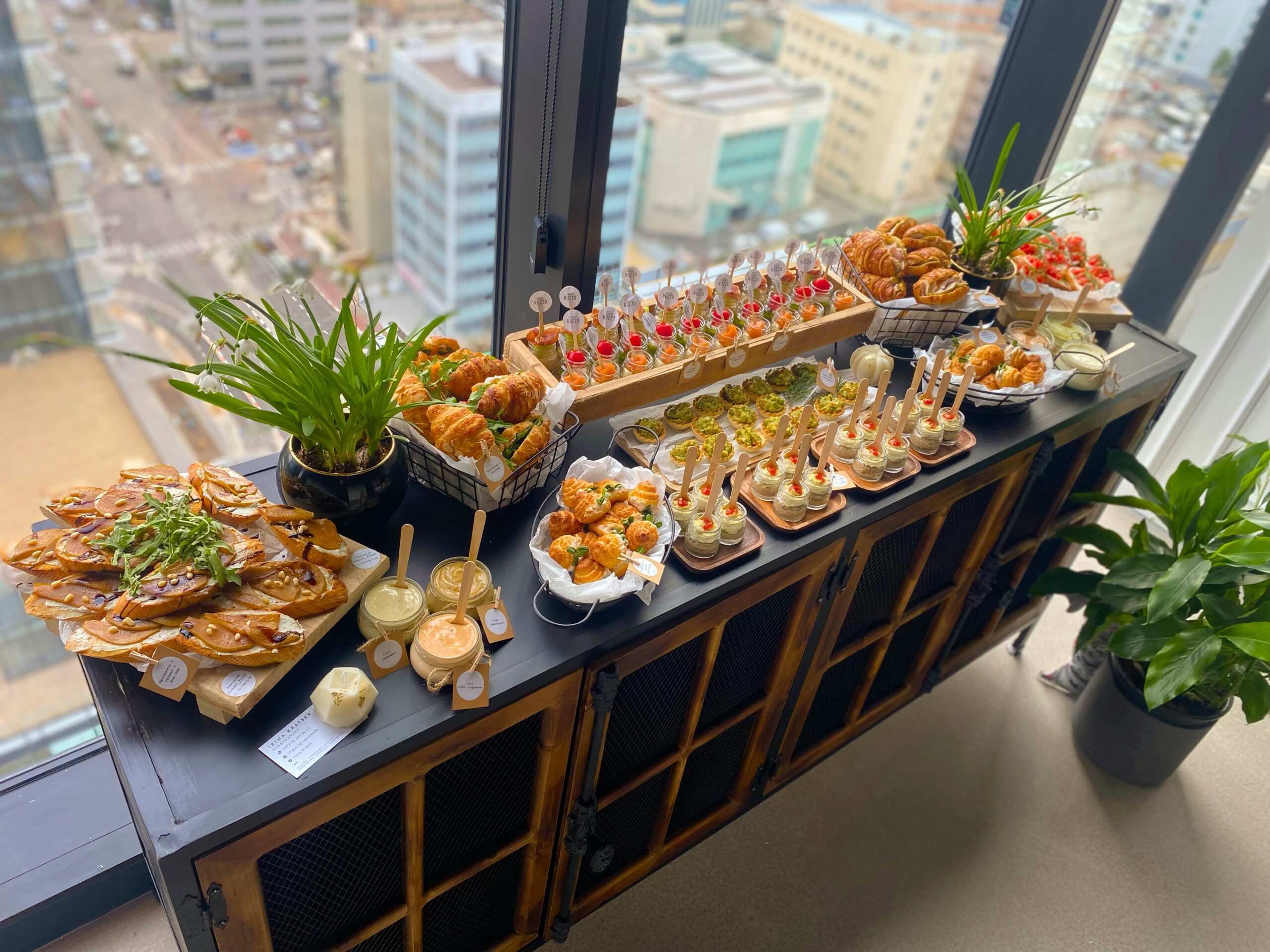  how to order office catering