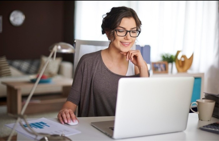Career Builder vs. Craigslist