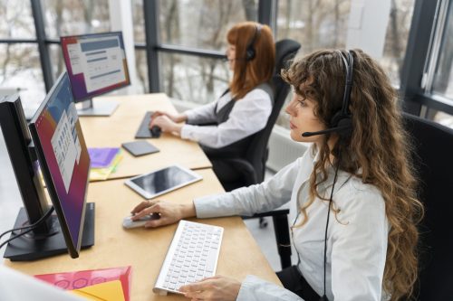 create a flexible work schedule during the holidays