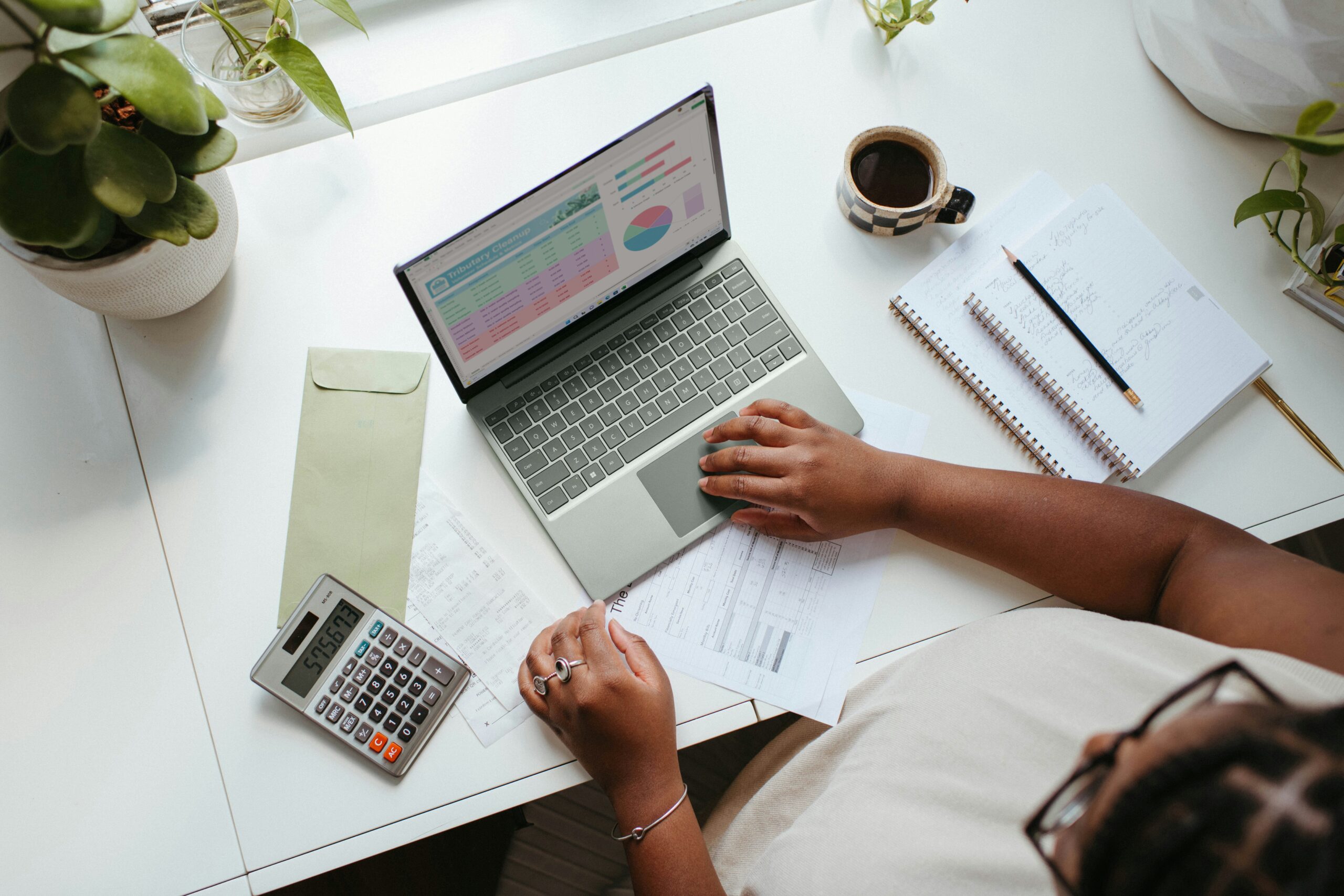 Checklist for Activity-Based Business - laptop work