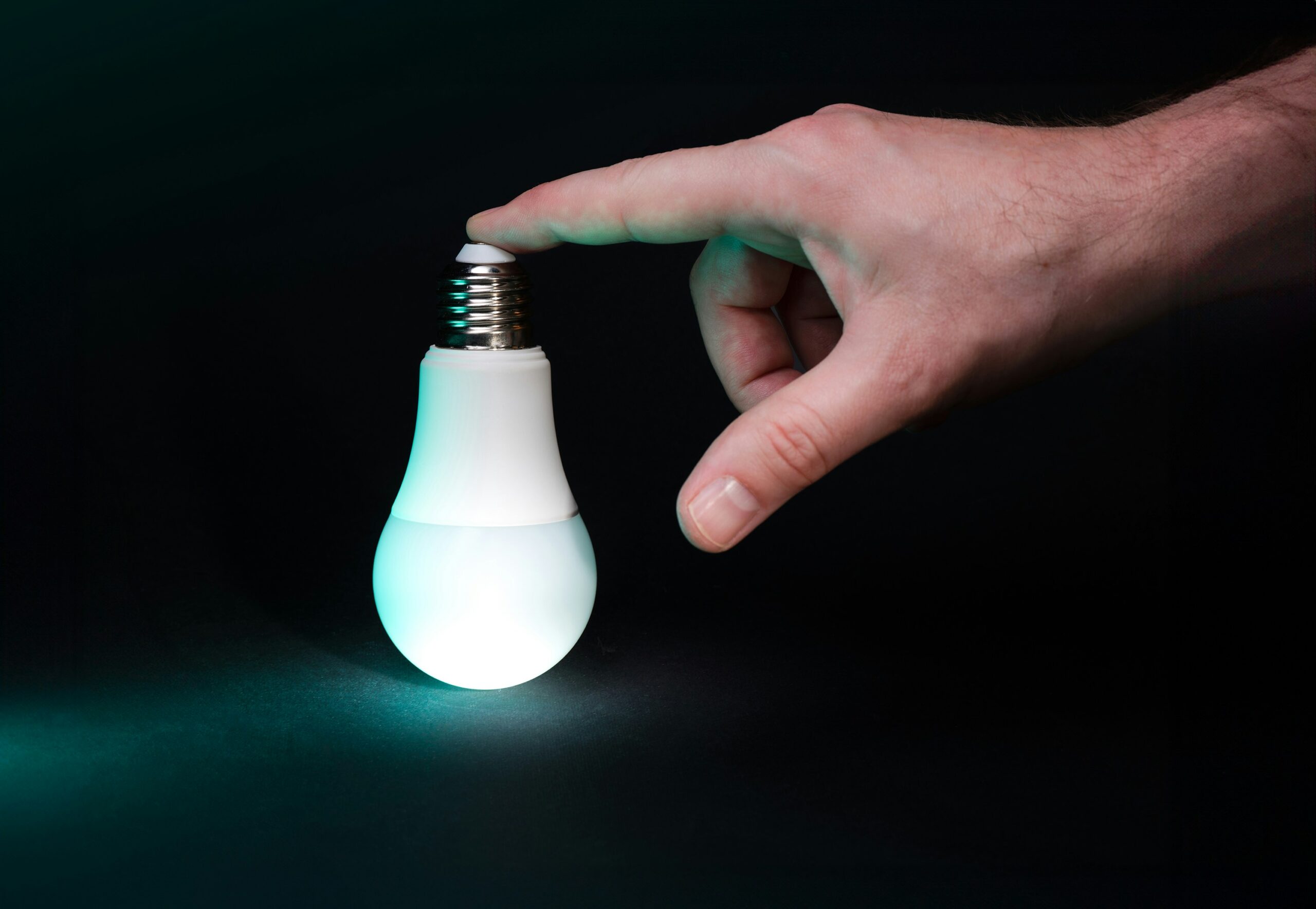 light bulb cutting energy costs